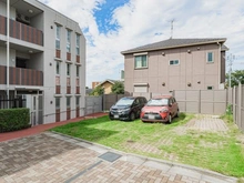 【東京都/世田谷区上祖師谷】ロワール千歳烏山 駐車場