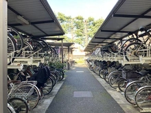 【東京都/府中市住吉町】プラウド府中中河原 駐輪場