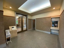 【大阪府/箕面市箕面】ネバーランド箕面潤緑館 エントランス(オートロック操作盤他)