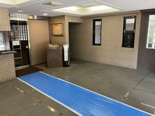 【埼玉県/さいたま市北区東大成町】レクセルマンション大宮日進第2 エントランス(オートロック操作盤他)