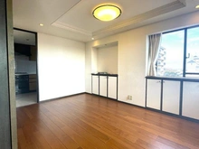 【神奈川県/横浜市中区本牧原】パーク・コート本牧 ダイニング約6.7帖・キッチン※備品等は価格に含まれません