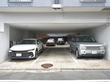 【京都府/京都市北区平野八丁柳町】サニーハイム金閣寺 駐車場