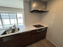 【兵庫県/神戸市中央区中山手通】ワコーレ神戸トアプレミアム キッチン