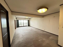 【兵庫県/神戸市須磨区道正台】須磨パークヒルズC棟 室内