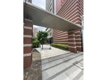 【埼玉県/さいたま市中央区大字下落合】スカイレジデンシャルタワーズサウスウイング エントランス