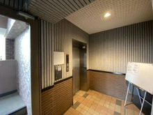 【神奈川県/相模原市南区上鶴間本町】ライオンズマンション町田駅前 EVホール