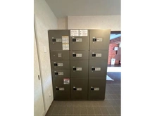 【神奈川県/横浜市神奈川区松見町】シャンボール第2妙蓮寺 宅配ボックス