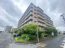 【神奈川県/横浜市港北区新羽町】クリオ北新横浜伍番館 外観：東海道新幹線、JR横浜線、東急新横浜線、横浜市営地下鉄ブルーライン「新横浜」駅より徒歩15分の好立地