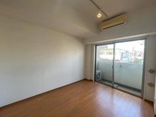 【東京都/府中市幸町】LINX　LEGAMI 室内の様子