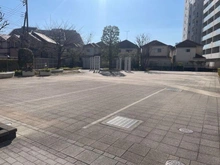 【東京都/八王子市大和田町】アクシア八王子ピュアマークス クロスガーデン(マンション敷地内)