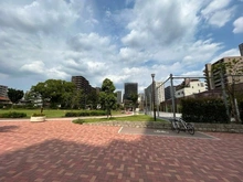 【埼玉県/さいたま市浦和区常盤】プラウド浦和常盤サンクアージュ 常盤公園（現地より約320m）：