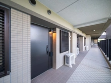 【埼玉県/さいたま市南区南浦和】プラウドシティ南浦和ヒルトップ 玄関