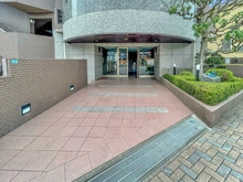 【埼玉県/さいたま市浦和区元町】リコス元町 エントランス