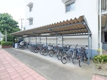 【千葉県/松戸市新松戸】サンライトパストラル五番街B棟 駐輪場