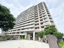 【千葉県/柏市南増尾】ライオンズステージ常盤平I番館 外観