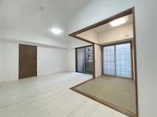 【千葉県/船橋市湊町】レガリアシティ船橋ガーデンコート リビング・ダイニング