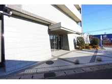 【千葉県/千葉市稲毛区小仲台】レクセル稲毛パークス アプローチ