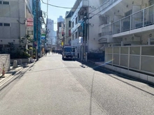 【神奈川県/川崎市中原区新丸子町】メインステージ新丸子駅前 前面道路