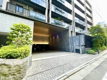 【東京都/渋谷区南平台町】ザ・パークハウス渋谷南平台 アプローチ