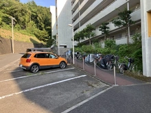 【神奈川県/川崎市麻生区上麻生】コーポラティブハウス柿生 駐車場