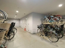 【東京都/文京区関口】サンウッド目白台 駐輪場