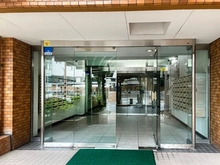 【神奈川県/秦野市鶴巻北】ライオンズマンション鶴巻温泉 エントランス