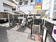 【神奈川県/藤沢市鵠沼海岸】東海鵠沼マンション 駐輪場