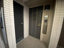 【神奈川県/横浜市港北区新横浜】クリオ新横浜弐番館 玄関