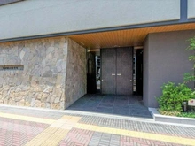 【神奈川県/平塚市錦町】バウス平塚 エントランス