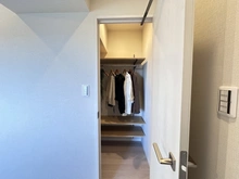 【東京都/府中市住吉町】ステーザ府中中河原 収納