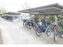 【神奈川県/横浜市都筑区南山田】港北ニュータウンビュープラザセンター北 3-6号棟 駐輪場