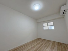 【神奈川県/横浜市都筑区南山田】ビュープラザセンター北 3-1 サービスルーム（納戸）