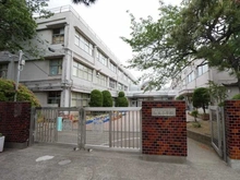 【東京都/世田谷区弦巻】ラ・コルダ弦巻 ガーデンコート 区立松丘小学校（現地より約740m）