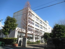 【東京都/練馬区旭丘】江古田パークマンション A棟 旭丘中学校（現地より約60m）