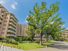 【東京都/世田谷区桜上水】桜上水ガーデンズ　 H棟 敷地内