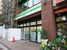 【東京都/中央区日本橋浜町】クオリア日本橋浜町 ファミリーマート 日本橋浜町Ｆタワー店（現地より約210m）