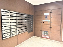 【東京都/世田谷区成城】クレヴィア成城 メールBOX・宅配BOX