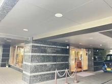 【東京都/狛江市岩戸北】インディペンデンスヴィレッジ成城西 エントランス