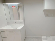 【東京都/江戸川区本一色】ライオンズマンション親水公園第三 洗面室