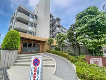 【埼玉県/蕨市塚越】グリーンライフ蕨市民公園 アプローチ
