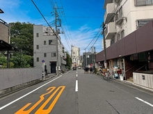 【埼玉県/川口市中青木】エビハラサングリーン川口 前面道路