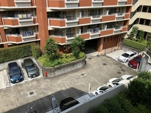 【神奈川県/川崎市高津区下作延】イル・フレッシィ 駐車場