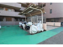【神奈川県/横浜市緑区東本郷】ヒルズ横浜ガーデンホームズ バイク置場