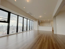 【大阪府/大阪市中央区久太郎町】ジオタワー堺筋本町 リビング・ダイニング