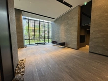 【大阪府/大阪市中央区久太郎町】ジオタワー堺筋本町 共用部
