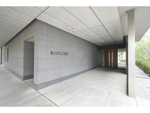 【大阪府/大阪市北区大淀南】ローレルタワーサンクタス梅田 エントランス