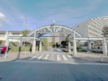【東京都/大田区多摩川】多摩川芙蓉ハイツ3号棟 アプローチ