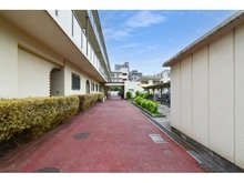 【東京都/大田区本羽田】レック東多摩川スカイハイツ 3号館 アプローチ