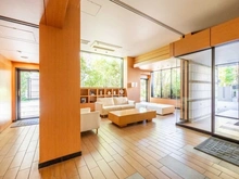 【東京都/府中市白糸台】プラウド府中白糸台 ラウンジ