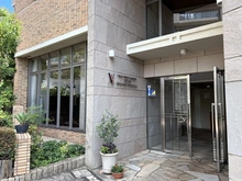 【神奈川県/横浜市戸塚区品濃町】ヴィルヌーブガーデンズアトラス東戸塚 パークサイド棟 エントランス